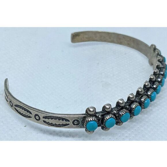 Silver and Turquoise Bracelet - Picture 3 of 16